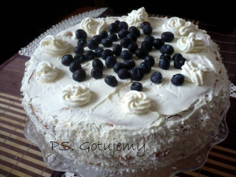 Letni tort z malinami i masą mascarpone