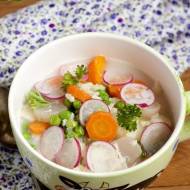 Skandynawska letnia zupa warzywna
