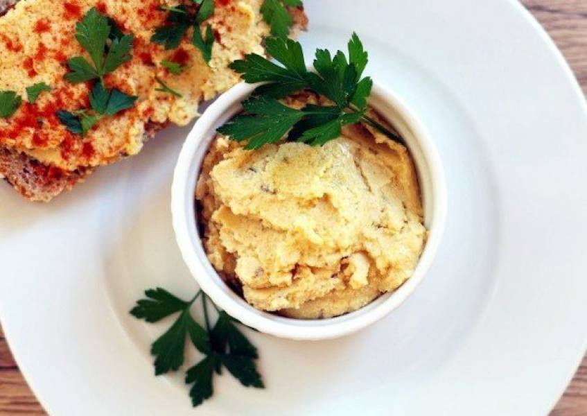 Hummus