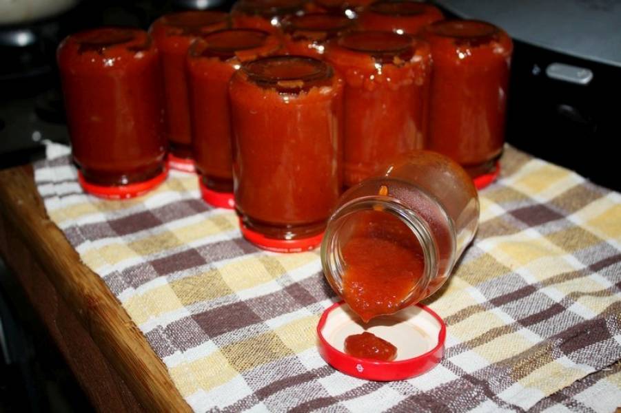 Pikantny sos kanapkowy z cukinii – ketchup
