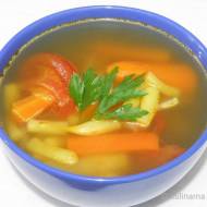 Letnia zupa z fasolki szparagowej
