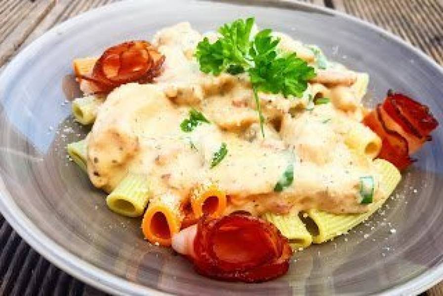 Rigati z Pancettą i sosem Carbonara