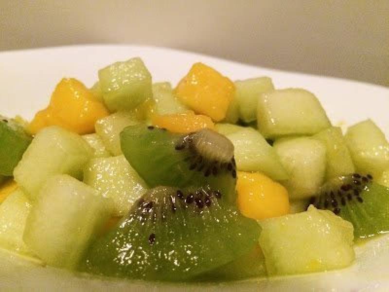 Sałatka owocowa z melona