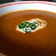 Zupa krem z czerwonej soczewicy z warzywami