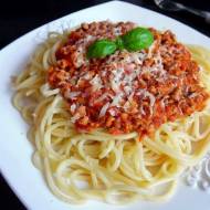Spaghetti z Mięsem Mielonym i Pomidorami