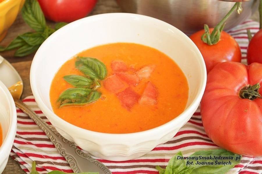 gazpacho vel chłodnik pomidorowy