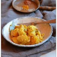 Curry z pieczonymi ziemniakami i kalafiorem