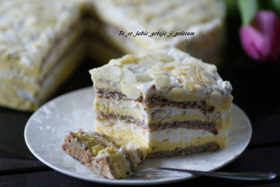 Tort orzechowy – tort egipski