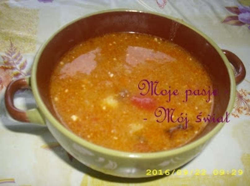 Kuchenne wariacej: Zupa pomidorowa na węgierską nutę