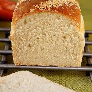 Chleb mleczny z kaszą manną
