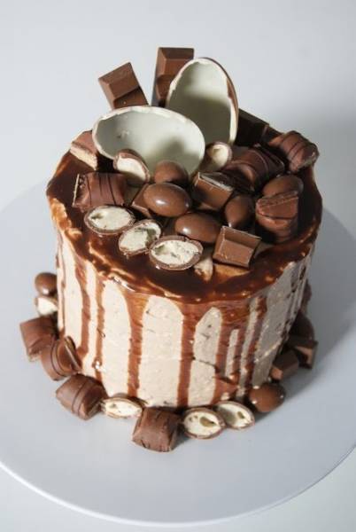 Kinder tort orzechowo- czekoladowy