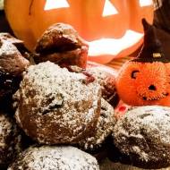 Halloween’owe muffinki z konfiturą wiśniową