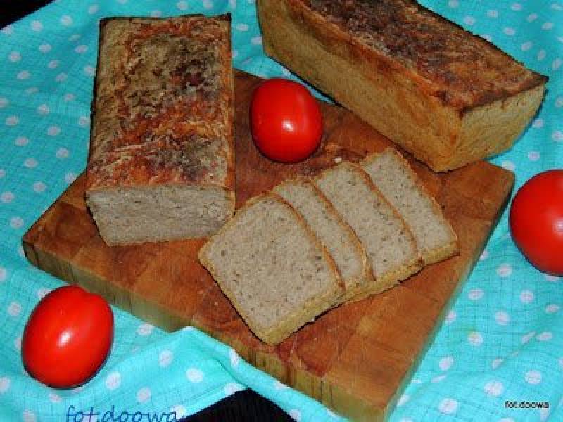 Chleb pszenno - żytni na zakwasie z kwaśnym mlekiem