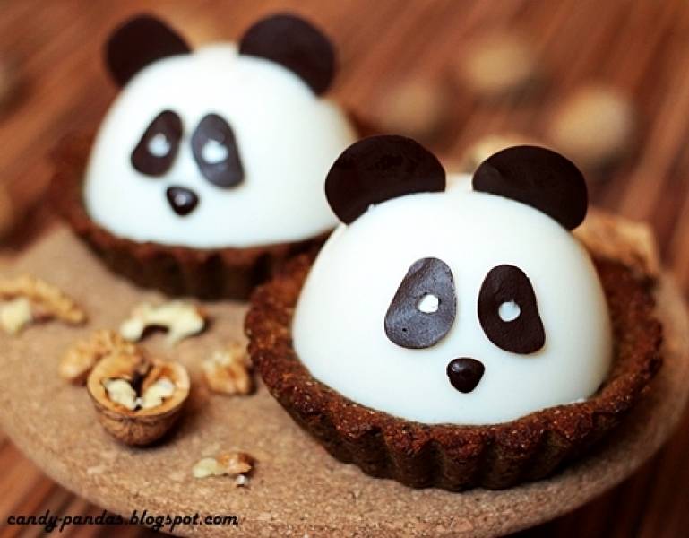 Konopne tarty pandy z kokosową galaretką (bez glutenu, cukru białego, laktozy, wegańskie)
