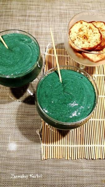 Koktajl owocowy ze spiruliną