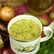 Zupa ogórkowa z mlekiem kokosowym