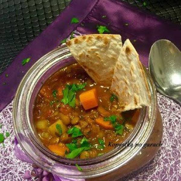 Harira-marokańska zupa z soczewicy