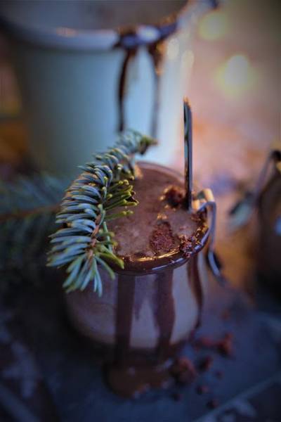 Świąteczna kawa waniliowo- czekoladowa z konfiturą malinową
