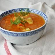 Zupa z czerwonej soczewicy i warzyw