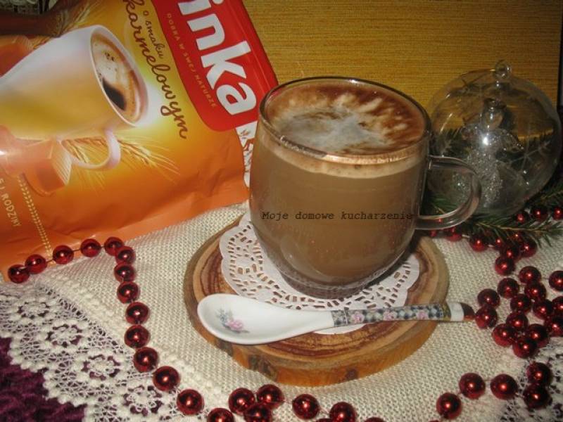 Kawa inka o smaku karmelowym z dodatkami