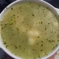Zupa kalafiorowo-brokułowa z kaszą manną