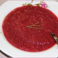 Wegańska zupa-krem z buraka i 