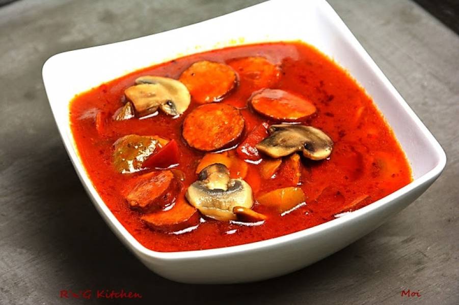 Zupa pomidorowa z San Escobar