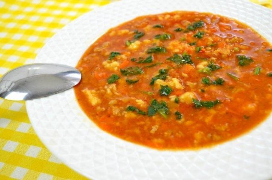 Zupa pomidorowa z mielonym mięsem i kluskami + film