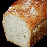 Chleb foremkowy pszenny z otrębami i słonecznikiem