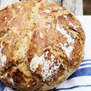 Chleb bez zagniatania pszenny na drożdżach