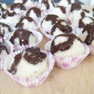 Kokosowe kulki Paleo - zdrowy deser bez cukru