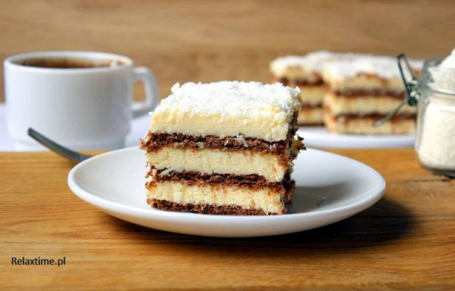 Ciasto bez pieczenia – kokosowa zebra