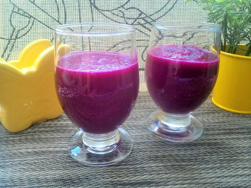 Smoothie z pieczonym buraczkiem