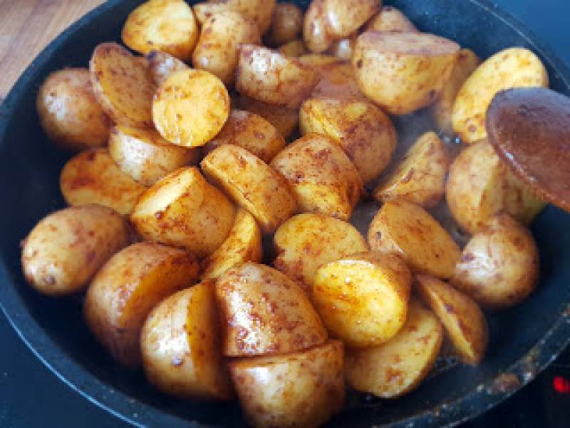 Ostre pieczone ziemniaki