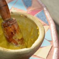 Tradycyjny sos czosnkowy aioli