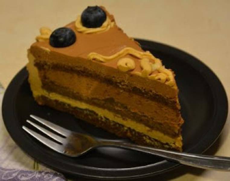 Tort fistaszkowo-czekoladowy