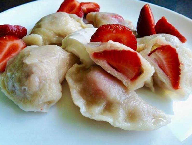 Pierogi z truskawkami