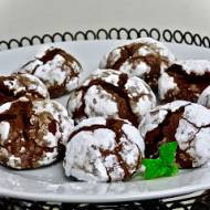 Chocolate crinkles - czekoladowe ciasteczka