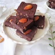 Domowe czekoladki z migdałami (Cioccolatini con mandorle)