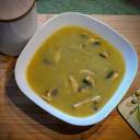 Dietetyczna zupa krem z pora z dodatkiem pieczarek