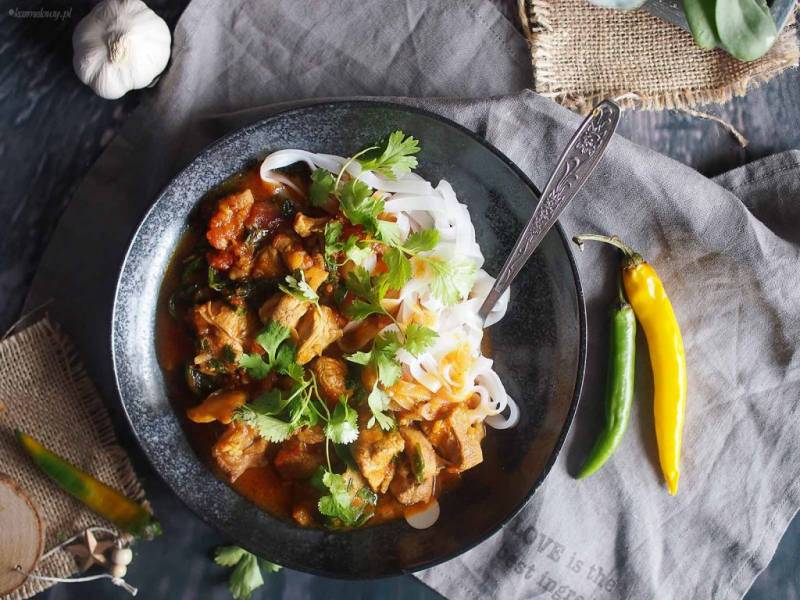 Szybkie curry z kurczakiem i szpinakiem / Easy chicken and spinach curry
