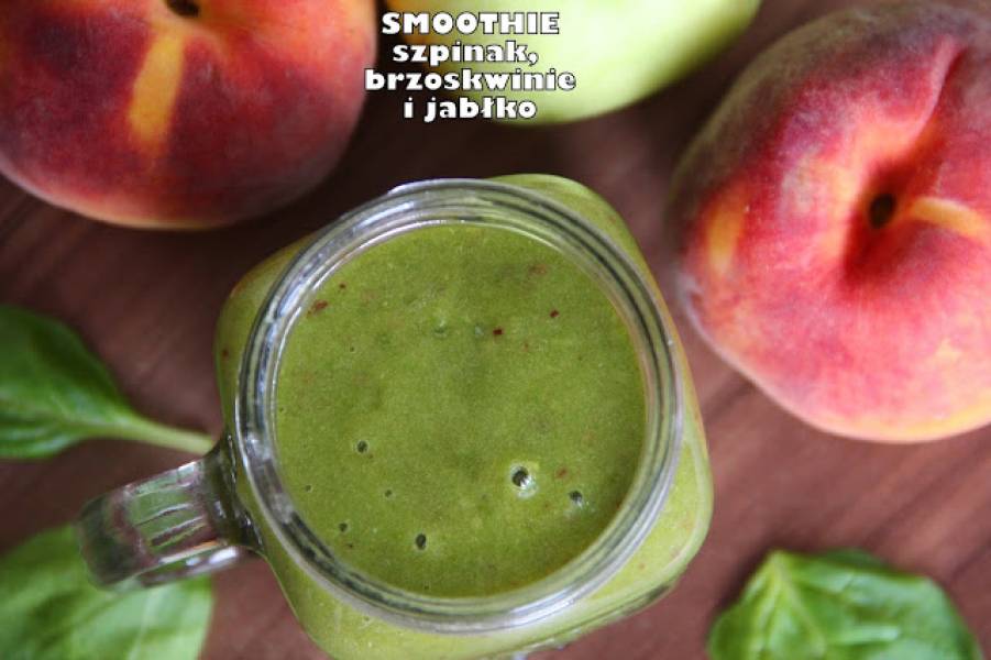 Smoothie szpinak, brzoskwinie i jabłko