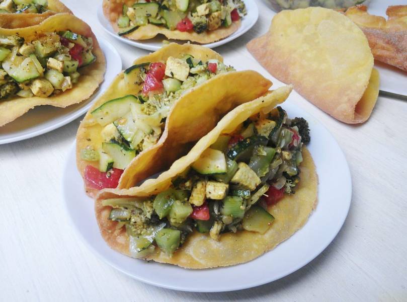 TACO OD PODSTAW w domu – tacos z lekką sałatką (wegańskie)