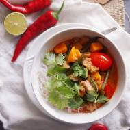 Czerwone curry z rybą, fasolką i batatami / Red curry with fish, beans and sweet potato