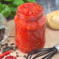 Paprykowo-pomidorowy sos do makaronu