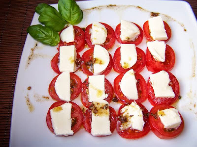 SAŁATKA CAPRESE