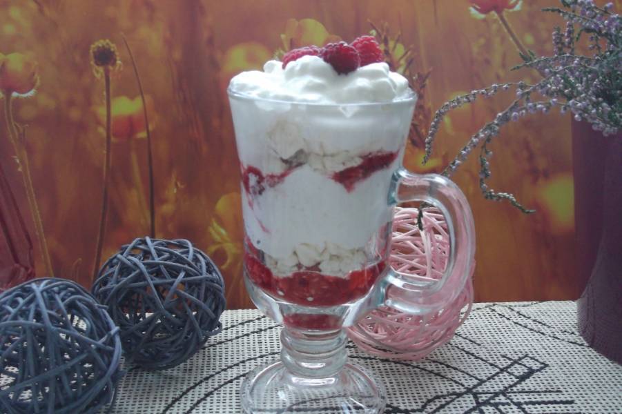 Eton Mess malinowy