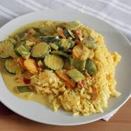 Warzywa w mleczku kokosowym i curry