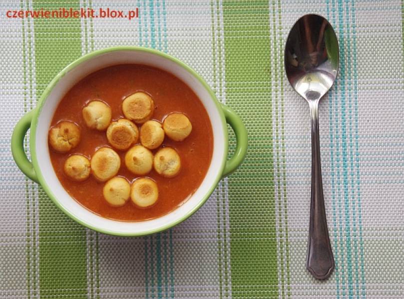 Kremowa zupa pomidorowo-cukiniowa