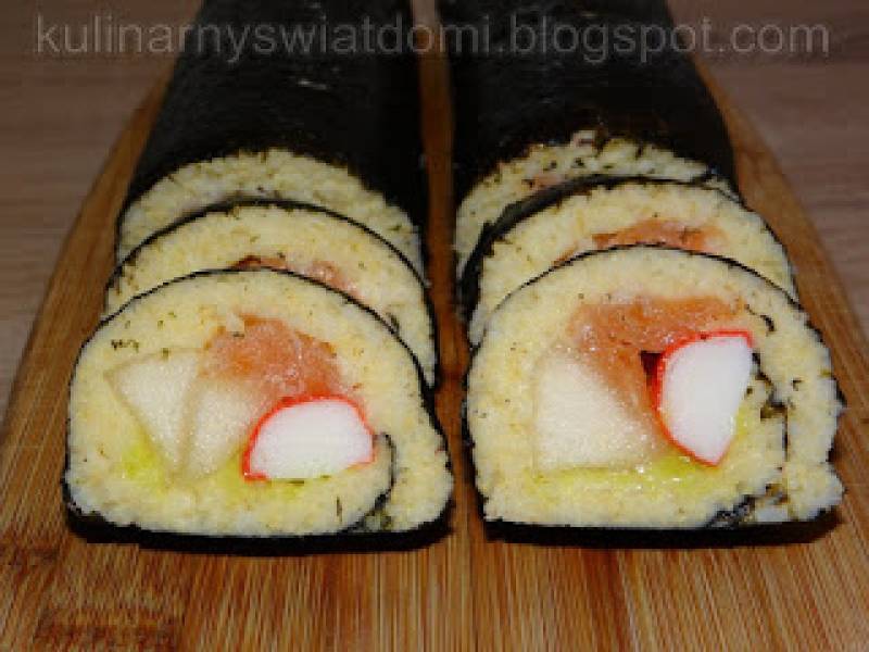 Sushi z kaszą jaglaną i gruszką